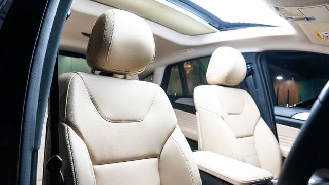 Second-hand 2019 Mercedes-Benz GLE 43 AMG Coupe for sale in New Delhi-16