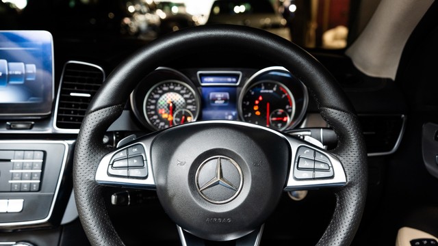 Second-hand 2019 Mercedes-Benz GLE 43 AMG Coupe for sale in New Delhi-8