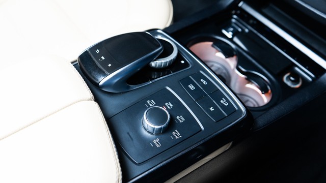 Second-hand 2019 Mercedes-Benz GLE 43 AMG Coupe for sale in New Delhi-12