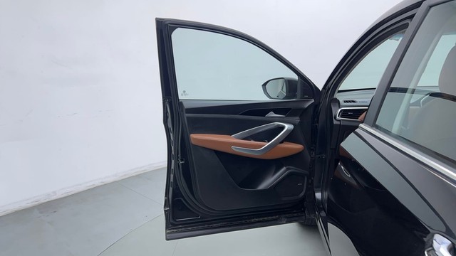 Second-hand 2022 MG Hector Plus 1.5 Turbo Sharp Pro 7 Str BSVI for sale in New Delhi-25