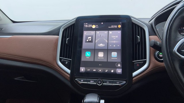 Second-hand 2022 MG Hector Plus 1.5 Turbo Sharp Pro 7 Str BSVI for sale in New Delhi-30