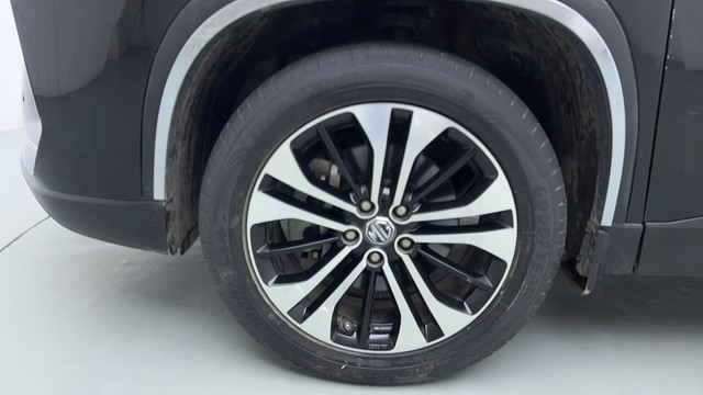 Second-hand 2022 MG Hector Plus 1.5 Turbo Sharp Pro 7 Str BSVI for sale in New Delhi-20