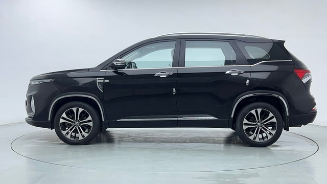 Second-hand 2022 MG Hector Plus 1.5 Turbo Sharp Pro 7 Str BSVI for sale in New Delhi-6