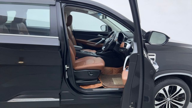 Second-hand 2022 MG Hector Plus 1.5 Turbo Sharp Pro 7 Str BSVI for sale in New Delhi-15