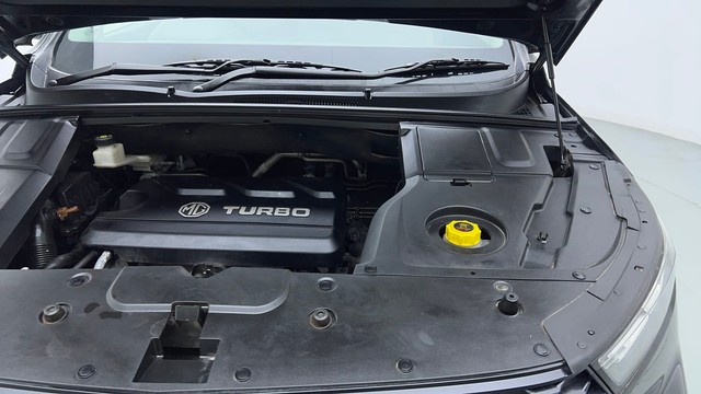 Second-hand 2022 MG Hector Plus 1.5 Turbo Sharp Pro 7 Str BSVI for sale in New Delhi-35