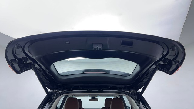 Second-hand 2022 MG Hector Plus 1.5 Turbo Sharp Pro 7 Str BSVI for sale in New Delhi-24