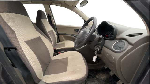 Second-hand 2014 Hyundai i10 Magna 1.1L for sale in Greater Noida-15