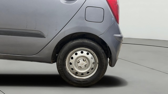 Second-hand 2014 Hyundai i10 Magna 1.1L for sale in Greater Noida-26