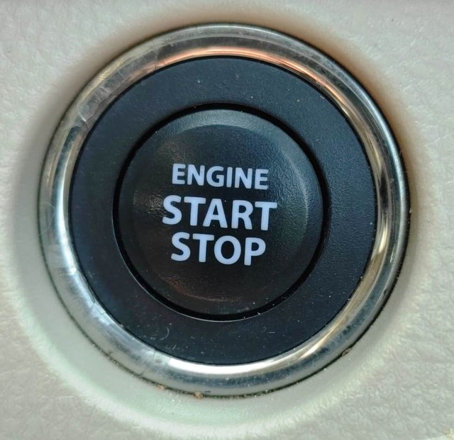 Maruti Suzuki Ertiga BSIV ZXI Plus Second-hand 2017 Maruti Suzuki Ertiga BSIV ZXI Plus for sale in Mira Road-6