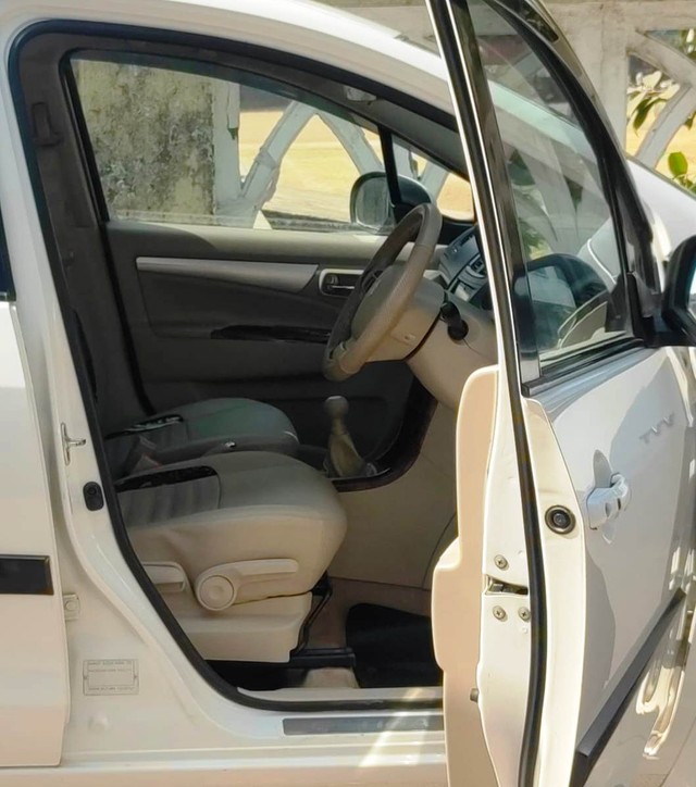 Maruti Suzuki Ertiga BSIV ZXI Plus Second-hand 2017 Maruti Suzuki Ertiga BSIV ZXI Plus for sale in Mira Road-11