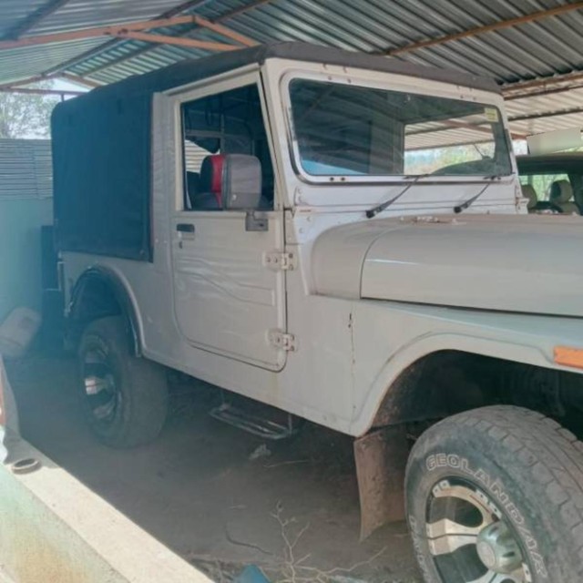 Second-hand 1997 Mahindra Jeep Classic for sale in Kodagu-4