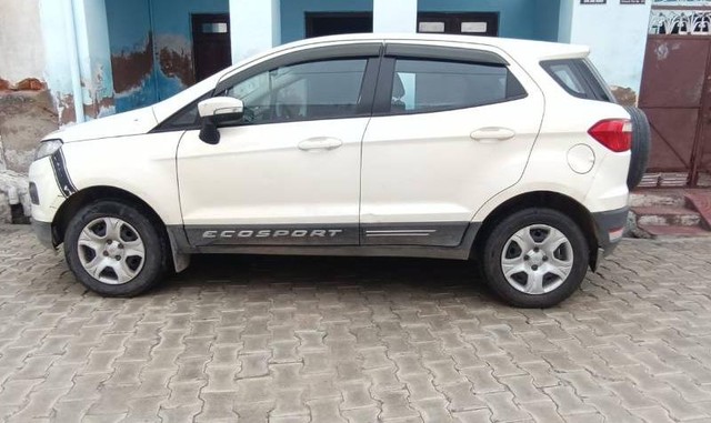 Second-hand 2015 Ford Ecosport 1.5 DV5 MT Ambiente for sale in Churu-7