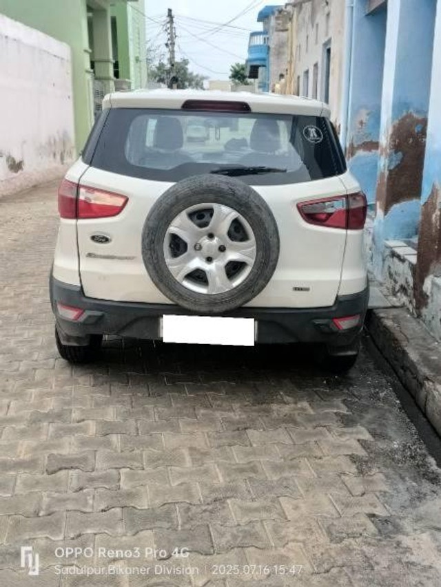 Second-hand 2015 Ford Ecosport 1.5 DV5 MT Ambiente for sale in Churu-1