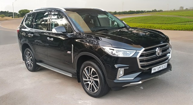 Second-hand 2025 MG Gloster Savvy 4x4 6Str for sale in Mumbai-8