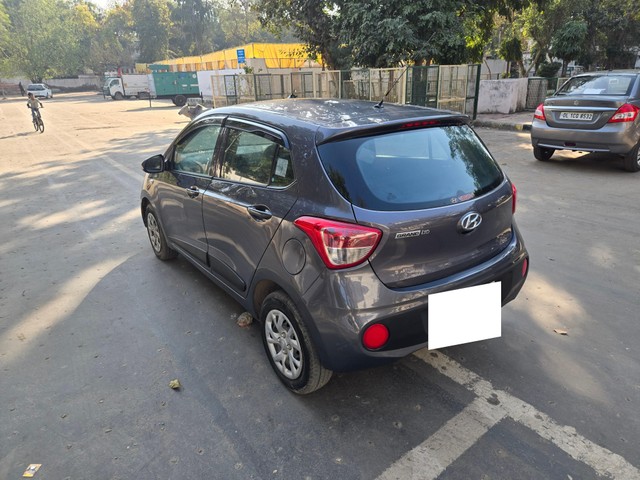 Second-hand 2018 Hyundai Grand i10 1.2 Kappa Magna BSIV for sale in New Delhi-8