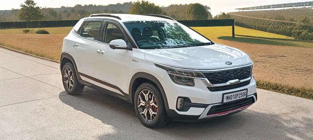 Second-hand 2020 Kia Seltos GTX Plus DCT for sale in Mumbai-8