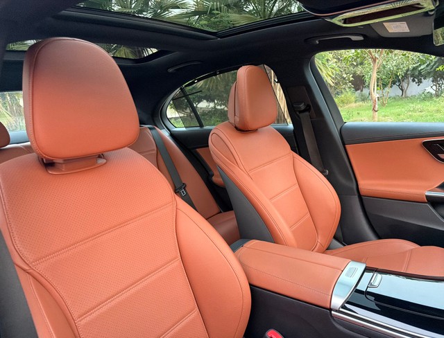 Second-hand 2024 Mercedes-Benz C-Class C 200 for sale in New Delhi-15