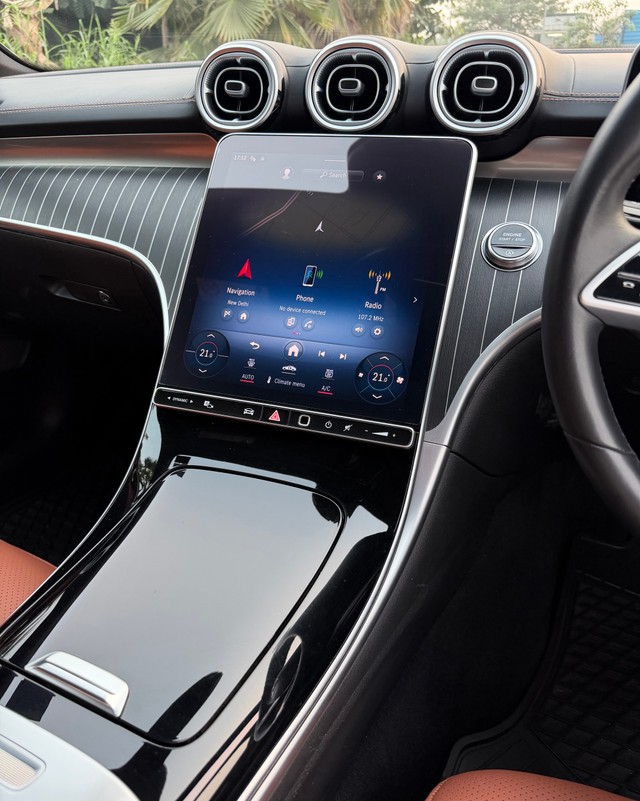 Second-hand 2024 Mercedes-Benz C-Class C 200 for sale in New Delhi-19