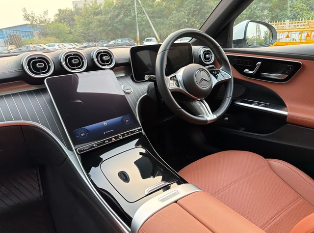 Second-hand 2024 Mercedes-Benz C-Class C 200 for sale in New Delhi-16