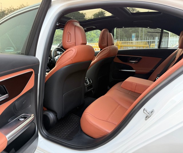 Second-hand 2024 Mercedes-Benz C-Class C 200 for sale in New Delhi-14