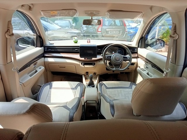 Second-hand 2019 Maruti Ertiga ZXI Petrol for sale in Thane-11