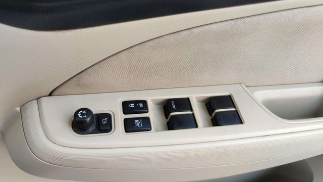 Second-hand 2020 Maruti Swift Dzire VXI 1.2 for sale in Ahmedabad-17