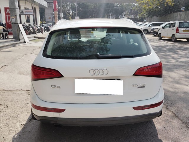 Second-hand 2017 Audi Q5 30 TDI quattro Premium for sale in New Delhi-2