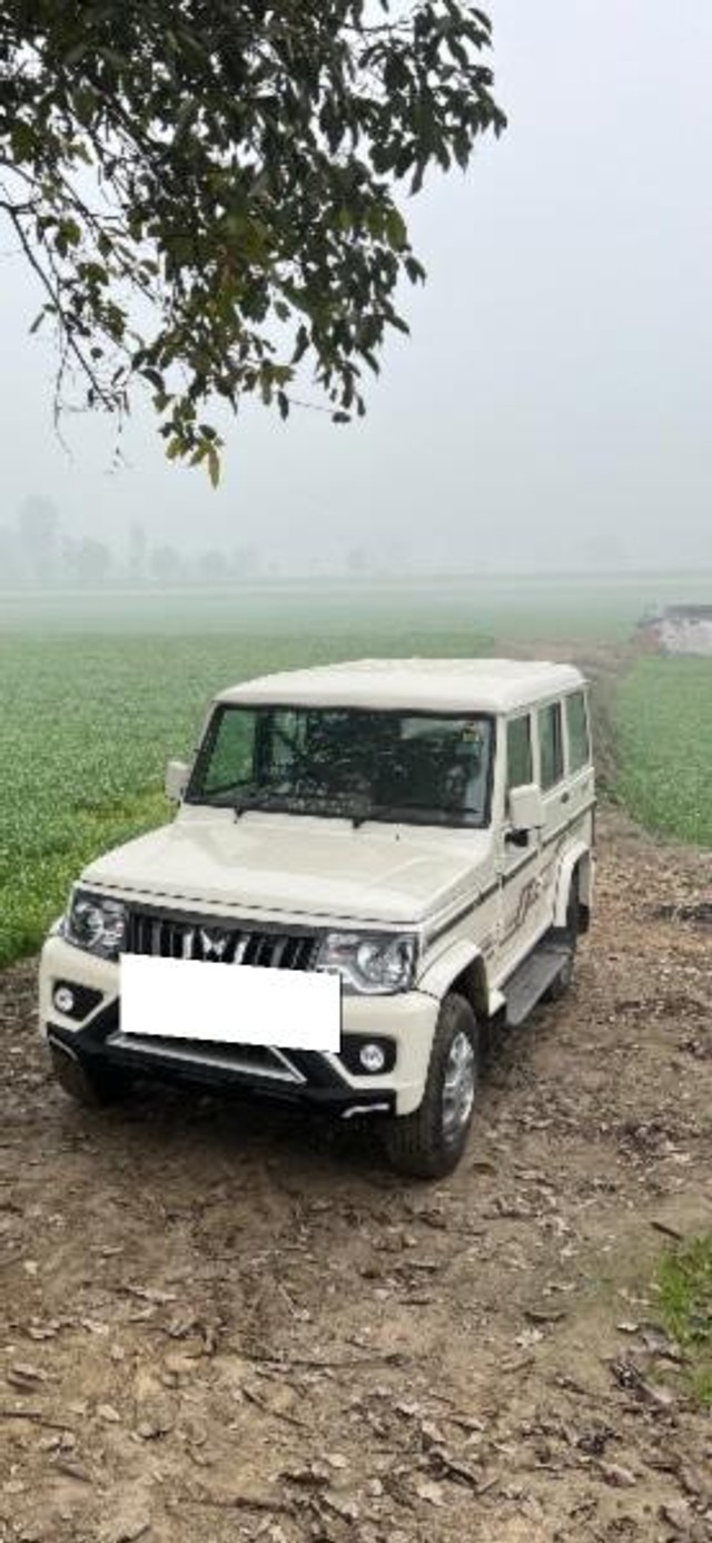 Second-hand 2024 Mahindra Bolero B6 for sale in Zira-1