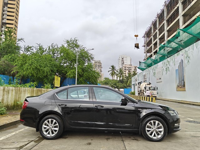 Skoda Octavia 1.8 TSI AT L K Second-hand 2018 Skoda Octavia 1.8 TSI AT L K for sale in Mumbai-1