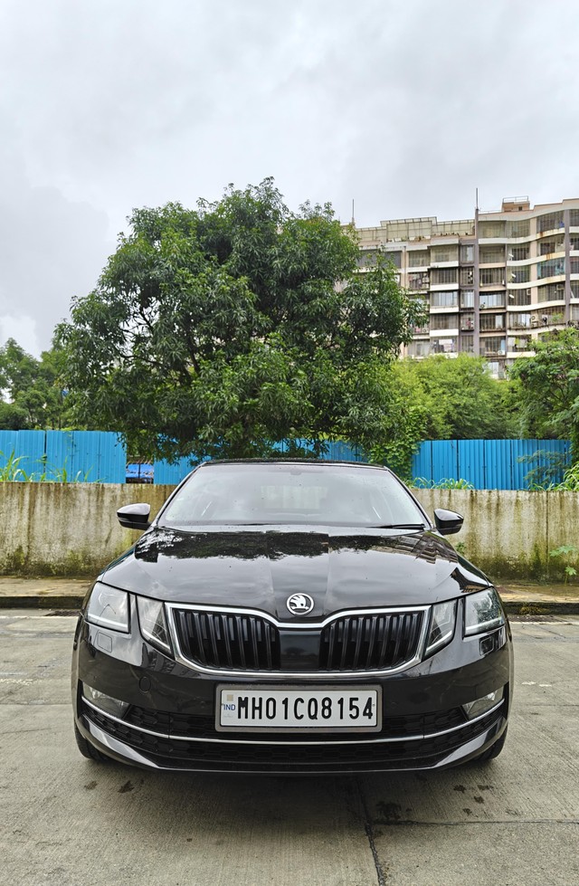 Skoda Octavia 1.8 TSI AT L K Second-hand 2018 Skoda Octavia 1.8 TSI AT L K for sale in Mumbai-18