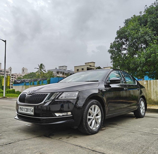 Skoda Octavia 1.8 TSI AT L K Second-hand 2018 Skoda Octavia 1.8 TSI AT L K for sale in Mumbai-24