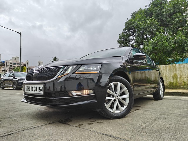 Skoda Octavia 1.8 TSI AT L K Second-hand 2018 Skoda Octavia 1.8 TSI AT L K for sale in Mumbai-5