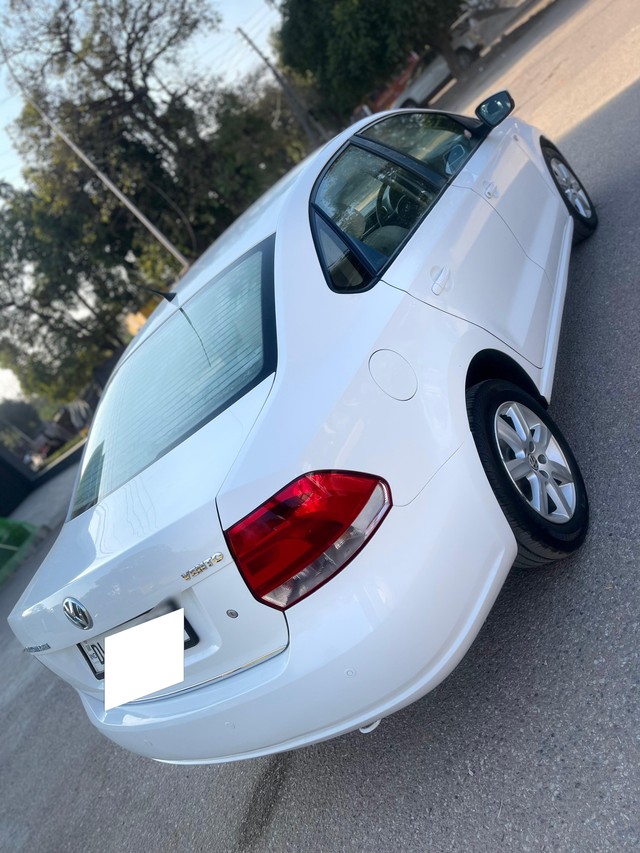 Second-hand 2011 Volkswagen Vento IPL II Petrol Highline AT for sale in Sirsa-5