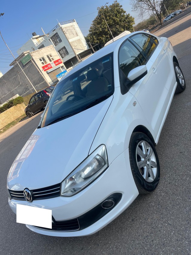 Second-hand 2011 Volkswagen Vento IPL II Petrol Highline AT for sale in Sirsa-6