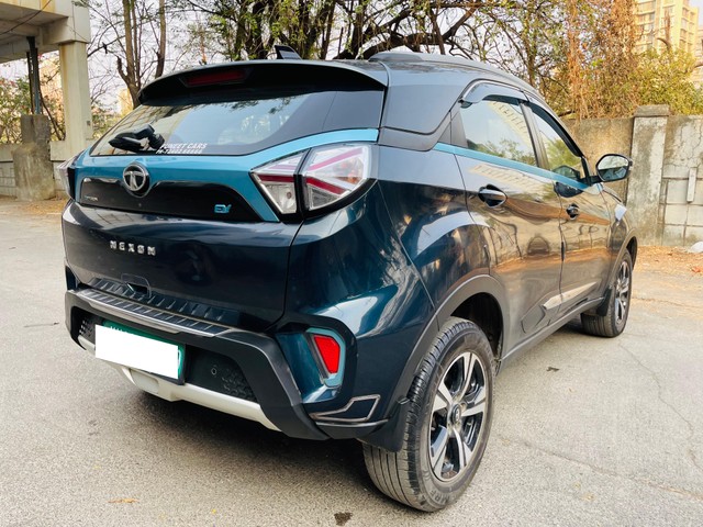 Second-hand 2023 Tata Nexon EV XZ Plus LUX for sale in Mumbai-9