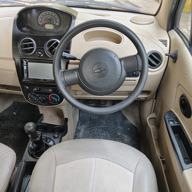 Second-hand 2011 Chevrolet Spark 1.0 LS for sale in Mira Road-10