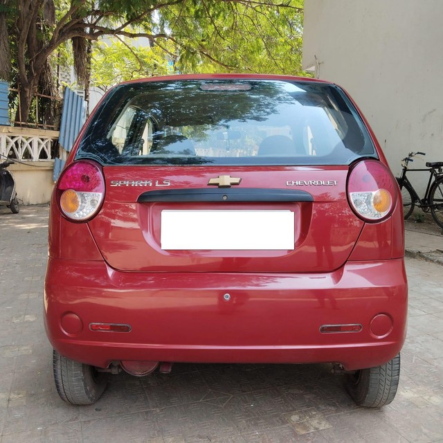 Second-hand 2011 Chevrolet Spark 1.0 LS for sale in Mira Road-11