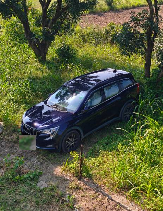 Second-hand 2024 Mahindra XUV700 AX7 7Str AT for sale in Greater Noida-0