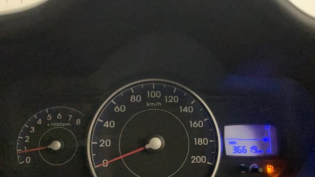 Second-hand 2015 Hyundai i10 Magna 1.1L for sale in Lucknow-11