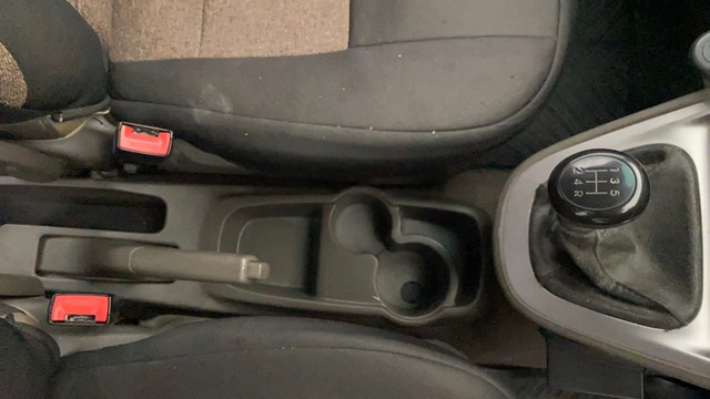 Second-hand 2015 Hyundai i10 Magna 1.1L for sale in Lucknow-13
