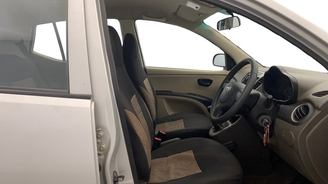 Second-hand 2015 Hyundai i10 Magna 1.1L for sale in Lucknow-15