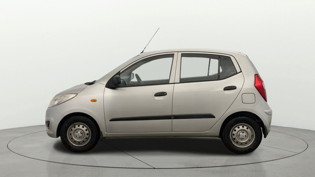 Second-hand 2015 Hyundai i10 Magna 1.1L for sale in Lucknow-5