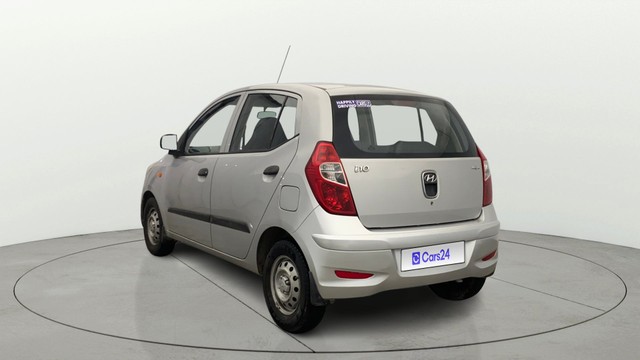 Second-hand 2015 Hyundai i10 Magna 1.1L for sale in Lucknow-4