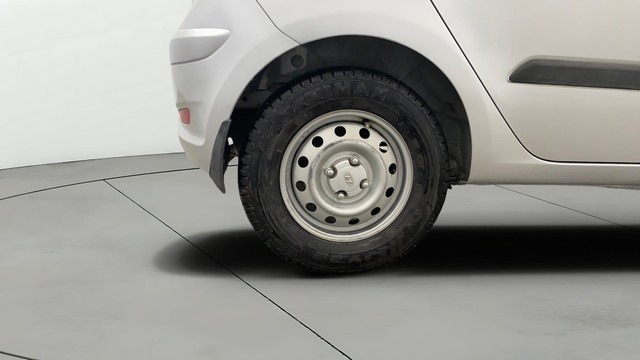 Second-hand 2015 Hyundai i10 Magna 1.1L for sale in Lucknow-24