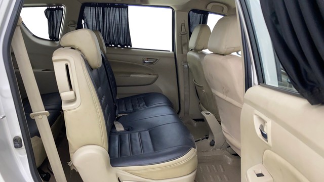 Second-hand 2017 Maruti Ertiga ZXI for sale in Mumbai-16