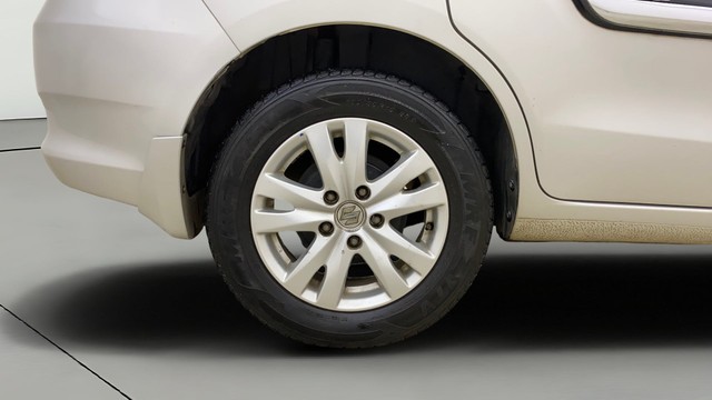 Second-hand 2017 Maruti Ertiga ZXI for sale in Mumbai-24