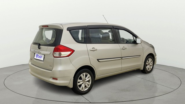 Second-hand 2017 Maruti Ertiga ZXI for sale in Mumbai-2