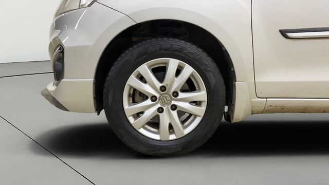 Second-hand 2017 Maruti Ertiga ZXI for sale in Mumbai-25