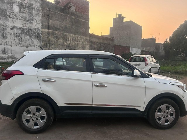 Second-hand 2017 Hyundai Creta 1.4 E Plus CRDi for sale in Meerut-2