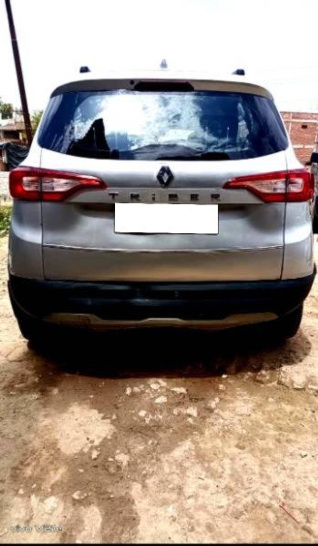 Second-hand 2022 Renault Triber RXT BSVI for sale in Auraiya-1
